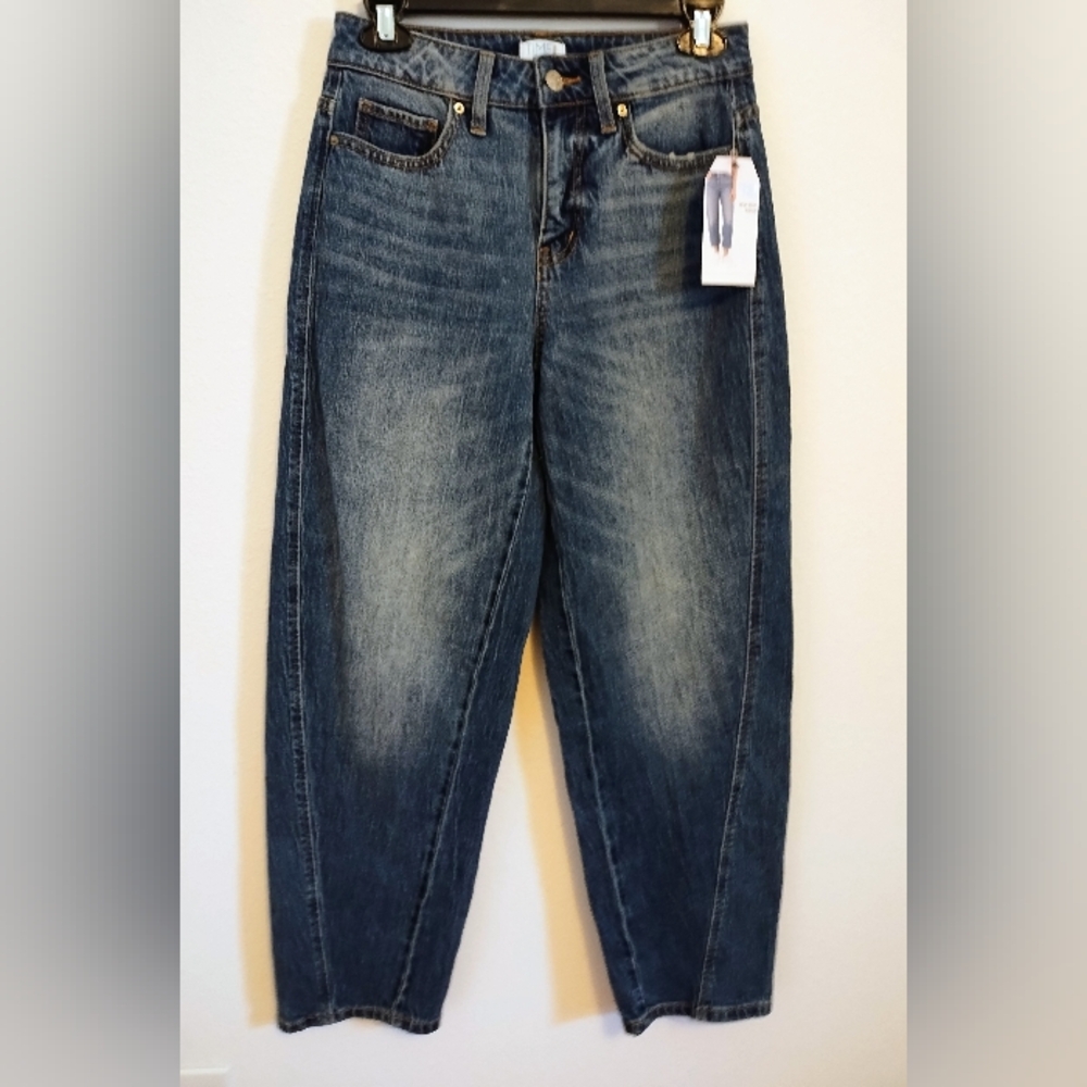 MWT High Rise Barrel Blue jeans,Size 0
